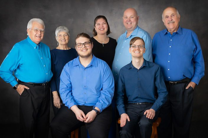 Don and Jenny Kirkwood, Luke, Angela, Roy, Nathan and Henri — Reidville, SC 2023